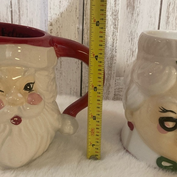 Lang Mr. & Mrs. Santa Mug Set - Picture 7 of 9